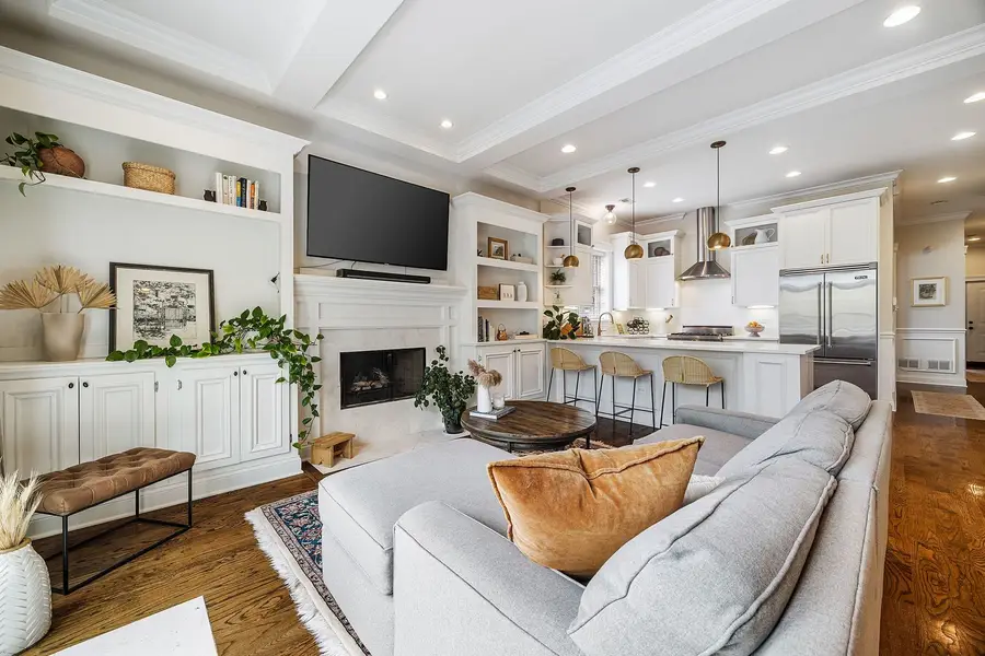 3748 N Damen Avenue #3S, Chicago, IL 60618 - #3