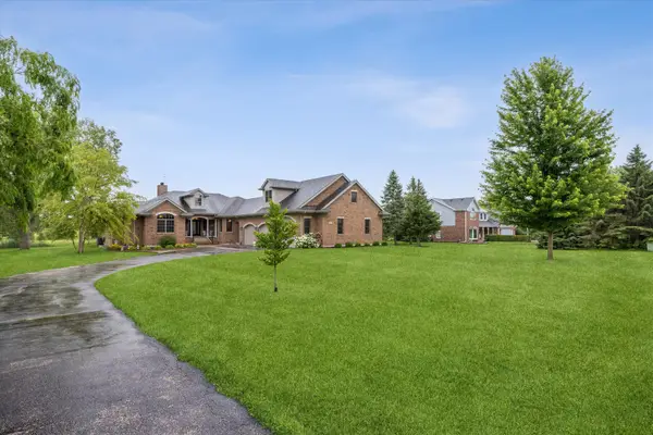26743 S Greenbriar Drive, Monee, IL 60449