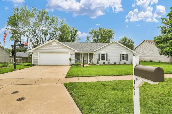 301 N Spruce Drive, Mahomet, IL 61853