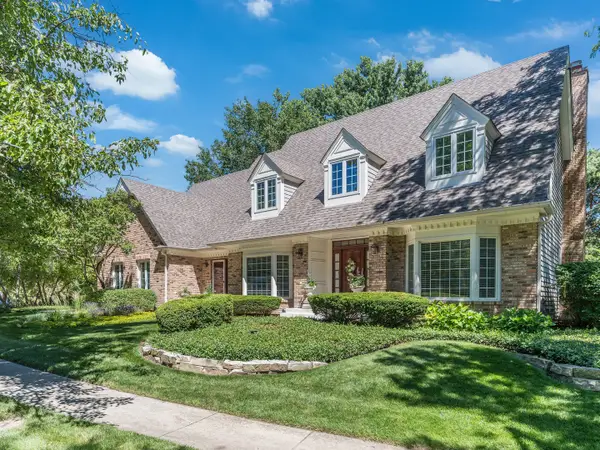 2137 Scarlet Oak Lane, Lisle, IL 60532