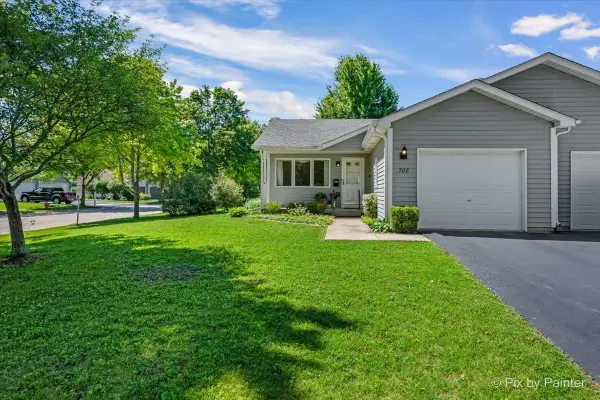 708 Harmony Court, North Aurora, IL 60542