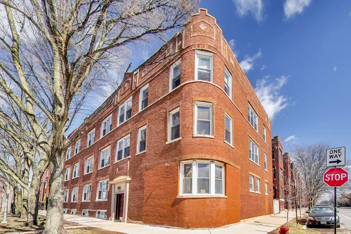 2601 N Hamlin Avenue #3, Chicago, IL 60647 - #1