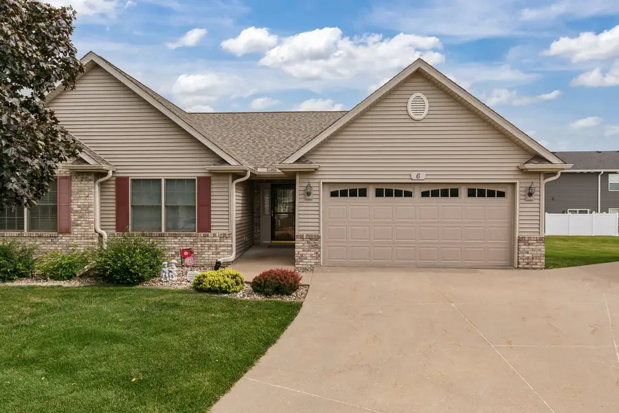 6 Northwest Crossing #6, Davenport, IA 52806 - #3