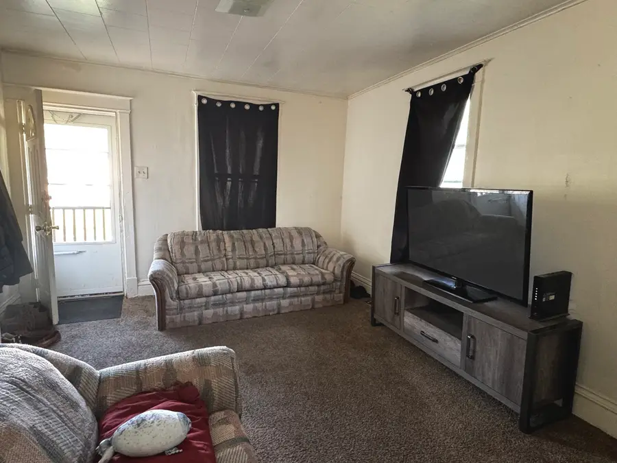 1115 Charlesworth Avenue, Joliet, IL 60432 - #3