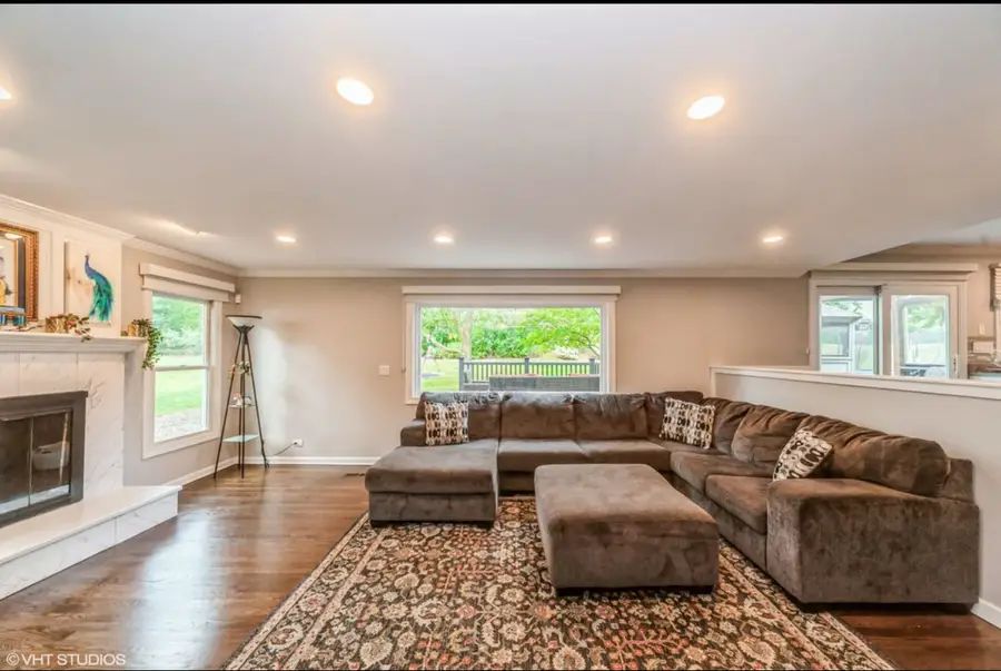 310 Chesterfield Lane, Vernon Hills, IL 60061 - #3