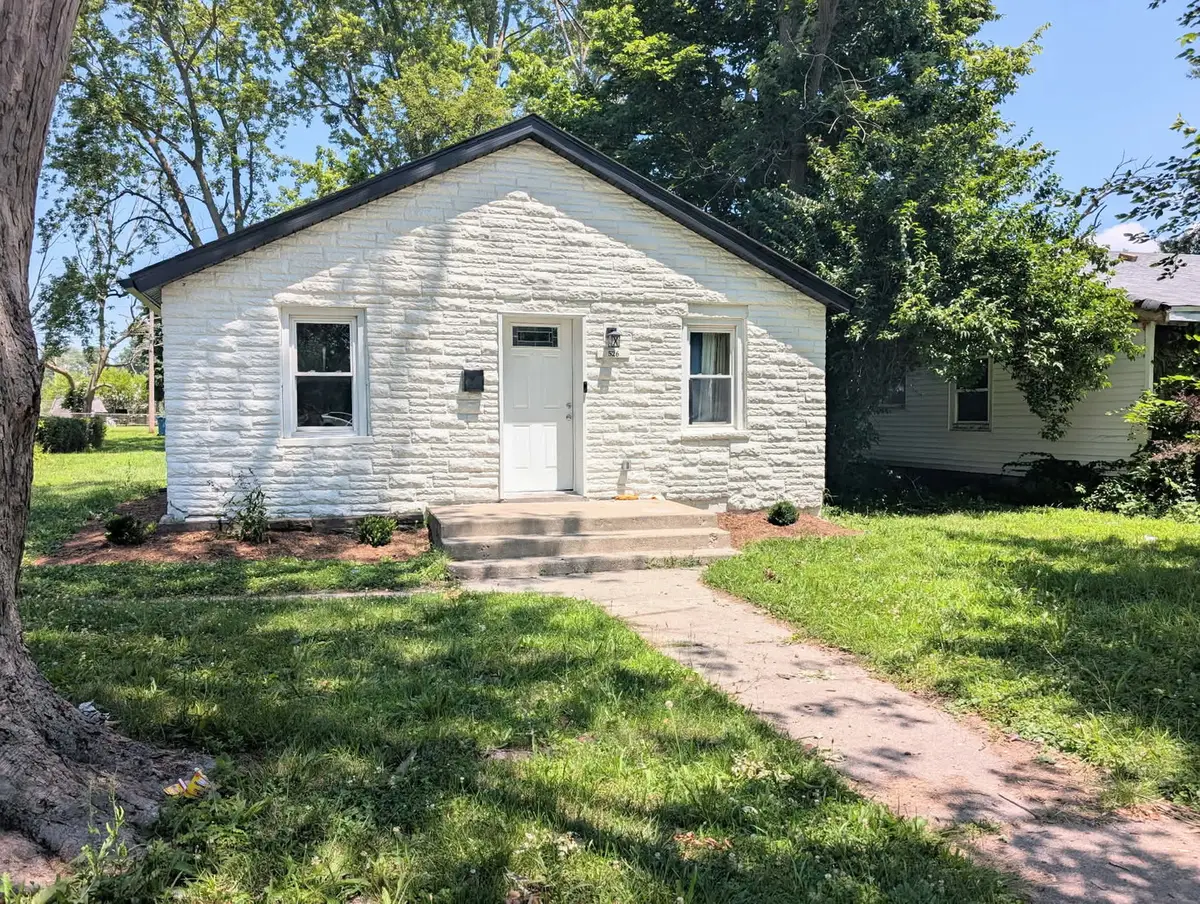 526 S Gordon Avenue, Kankakee, IL 60901 - #1