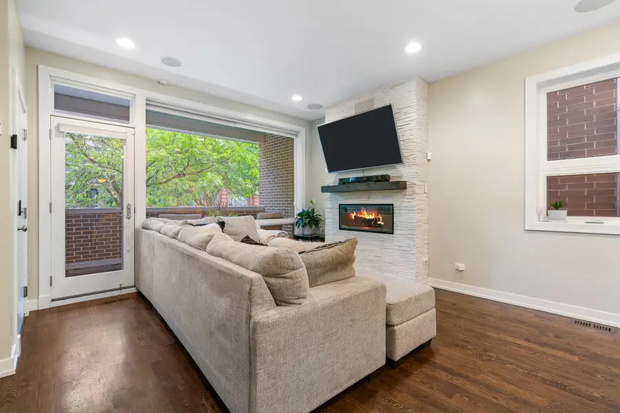 1536 W Walton Street #1, Chicago, IL 60642 - #2