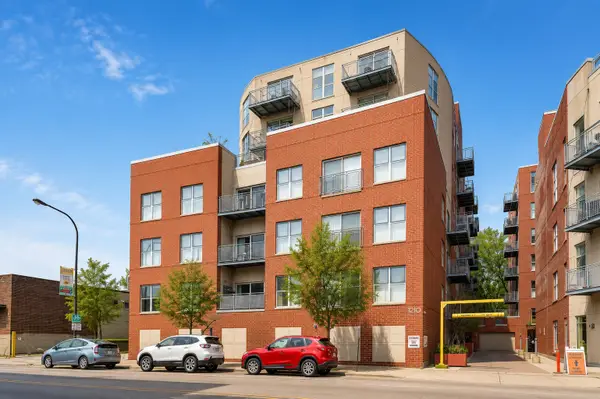 1210 Chicago Avenue #C302, Evanston, IL 60202