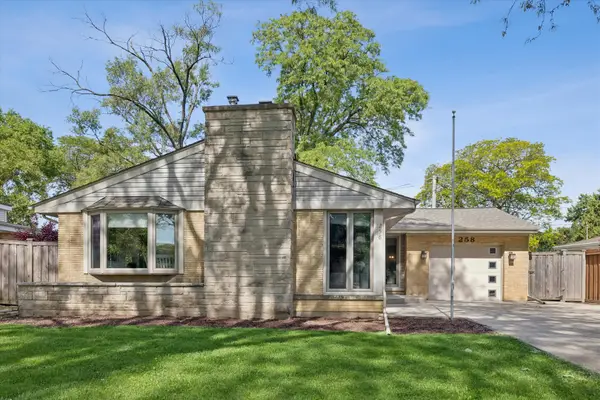 258 S Boyd Avenue, Elmhurst, IL 60126