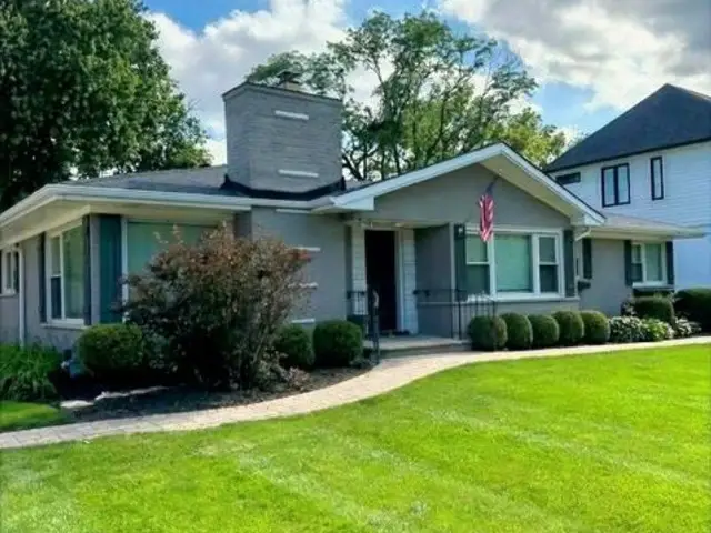 308 E 55th Street, Hinsdale, IL 60521 - #1