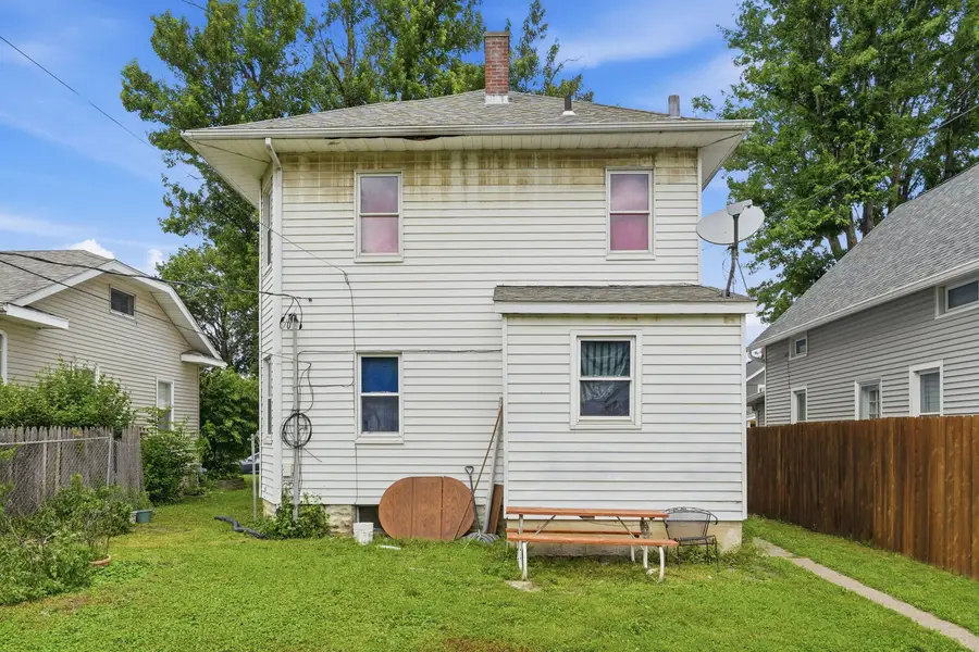 174 16th Avenue, East Moline, IL 61244 - #3