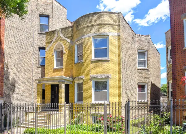 2251 N Sawyer Avenue, Chicago, IL 60647
