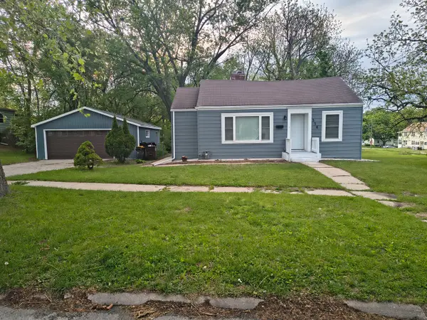 320 Howard Avenue, Rockford, IL 61102