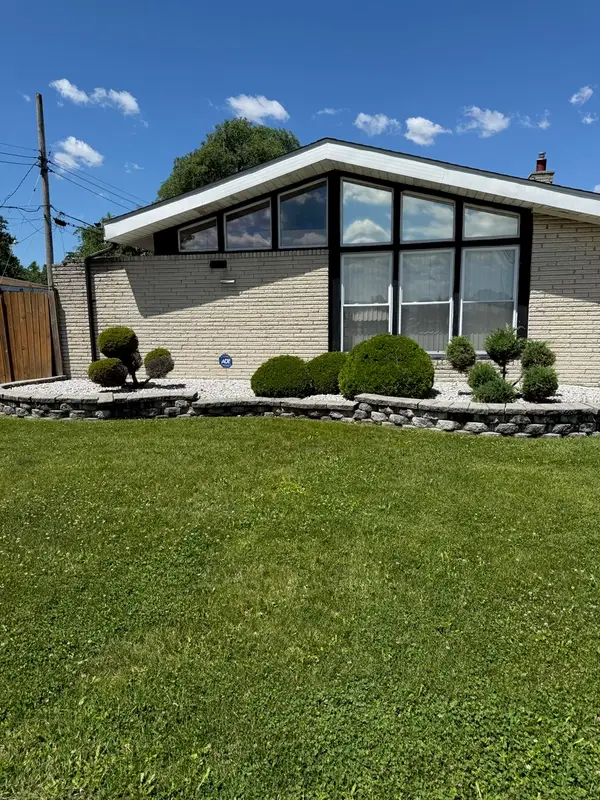15332 Irving Avenue, Dolton, IL 60419