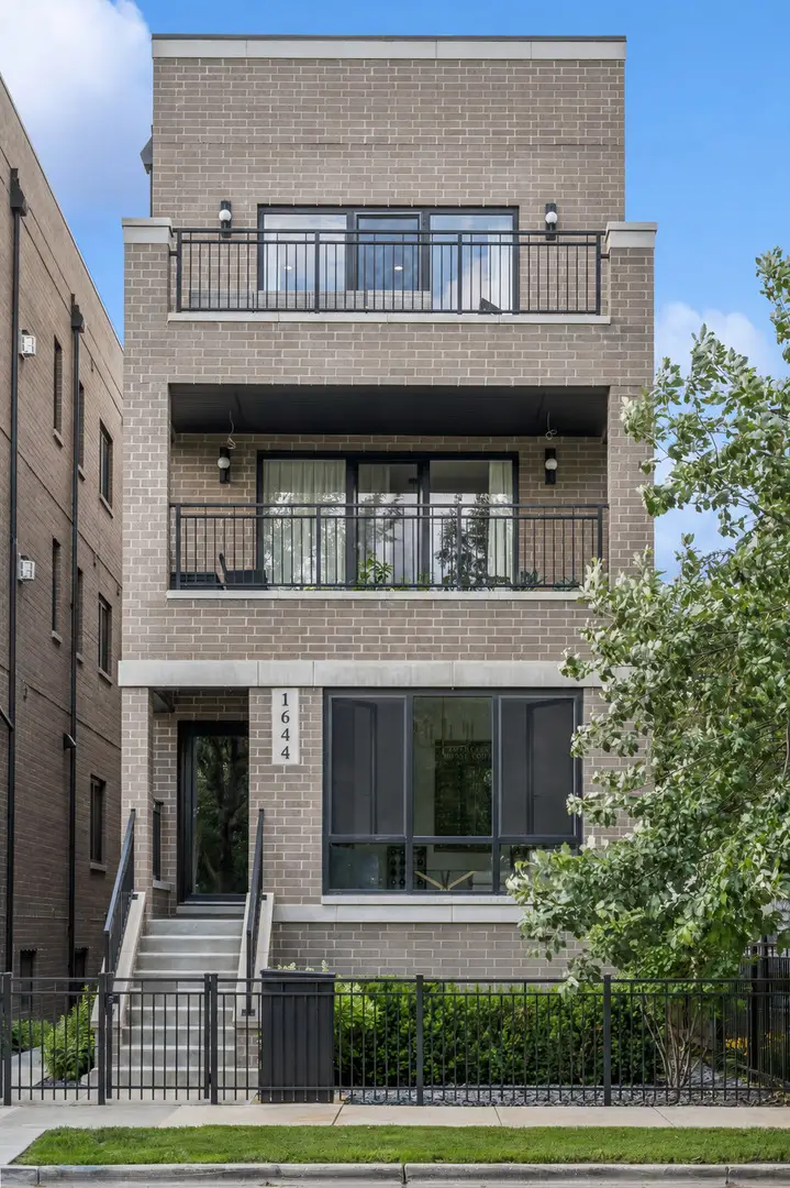 1644 W Diversey Parkway #3, Chicago, IL 60614 - #1