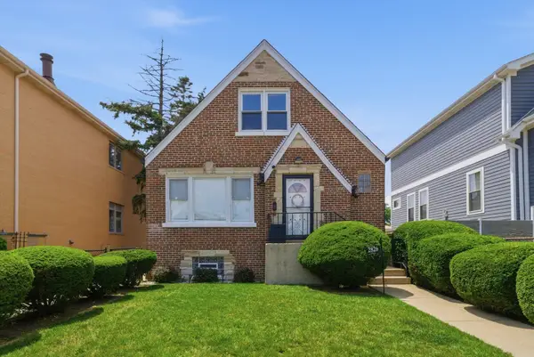 2826 N Rutherford Avenue, Chicago, IL 60634