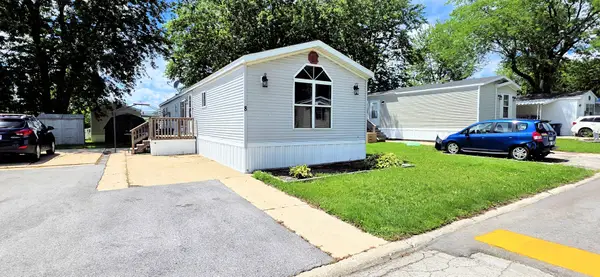 8 Berry Lane, Bourbonnais, IL 60914
