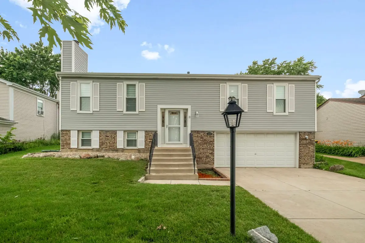 1260 Waterbury Lane, Roselle, IL 60172 - #1