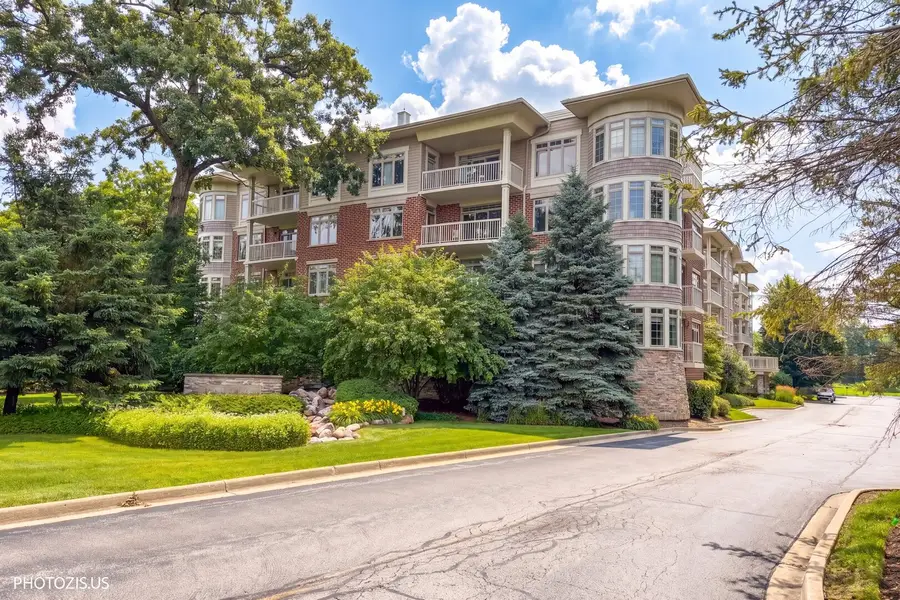 425 Benjamin Drive #302, Vernon Hills, IL 60061 - #2