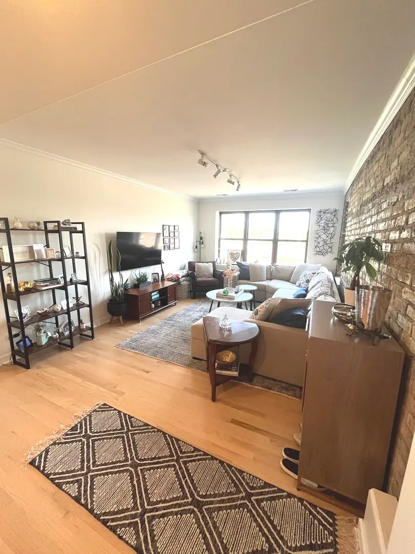 6710 N Oliphant Avenue #3, Chicago, IL 60631 - #2