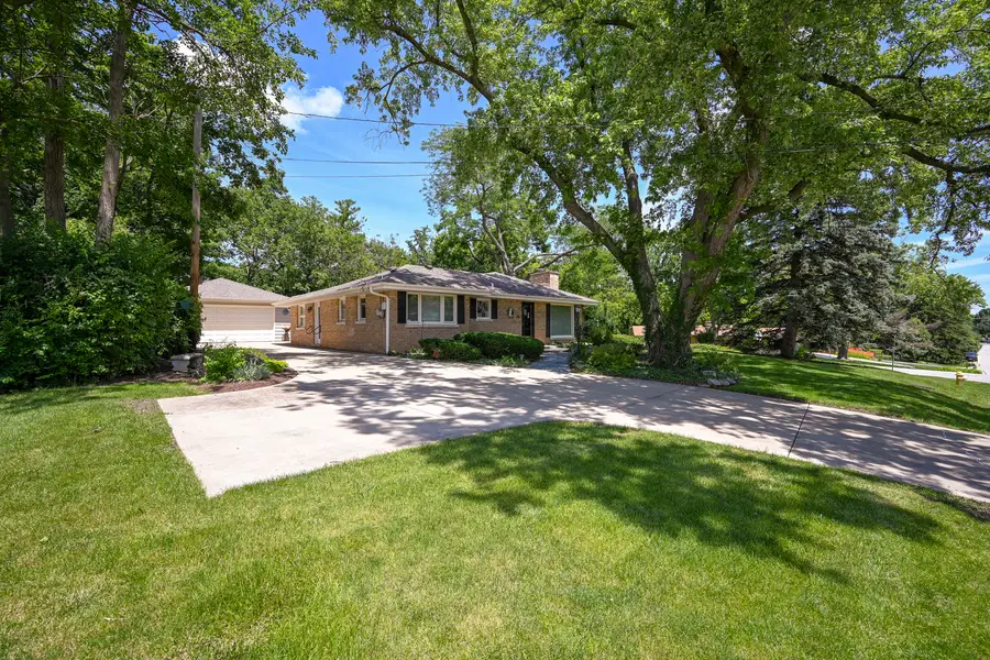 750 Marston Avenue, Glen Ellyn, IL 60137 - #2