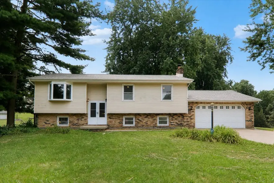 18859 Pioneer Street, Bloomington, IL 61705 - #2
