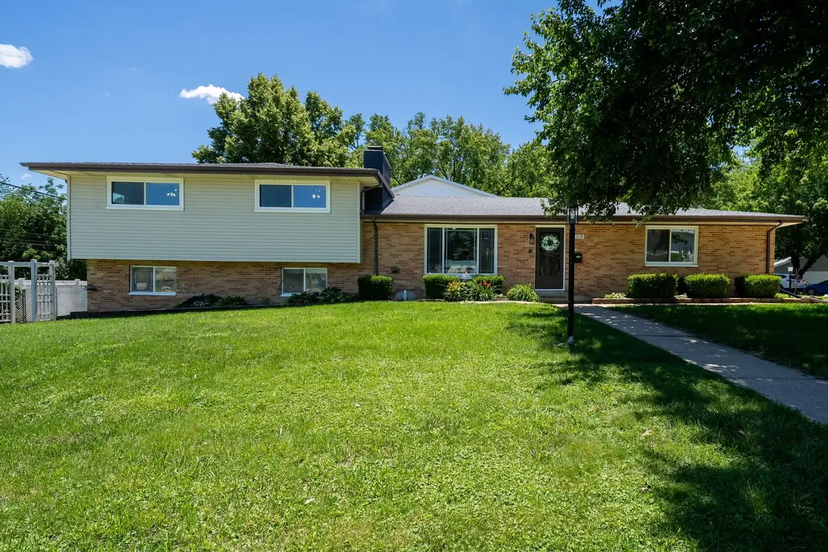 1308 W Kenwick Lane, Peoria, IL 61614 - #1