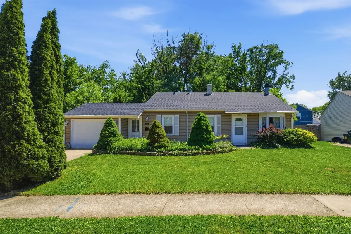 123 Edgewood Drive, Streamwood, IL 60107 - #1