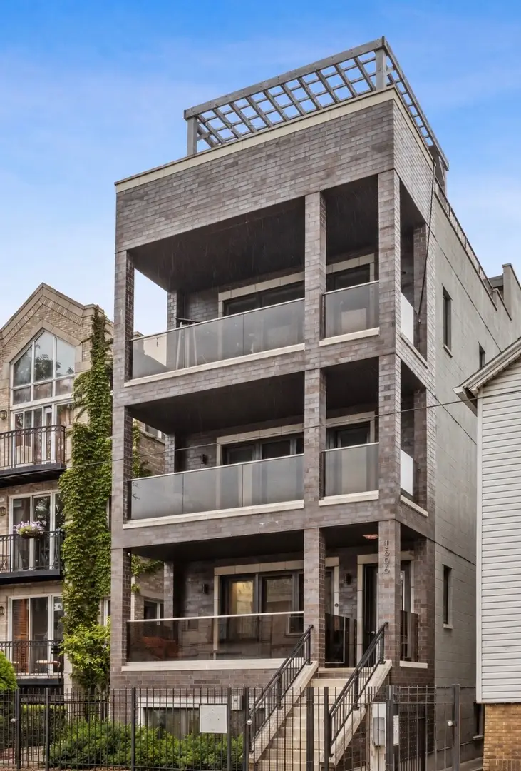 1506 W Superior Street #1, Chicago, IL 60642 - #1