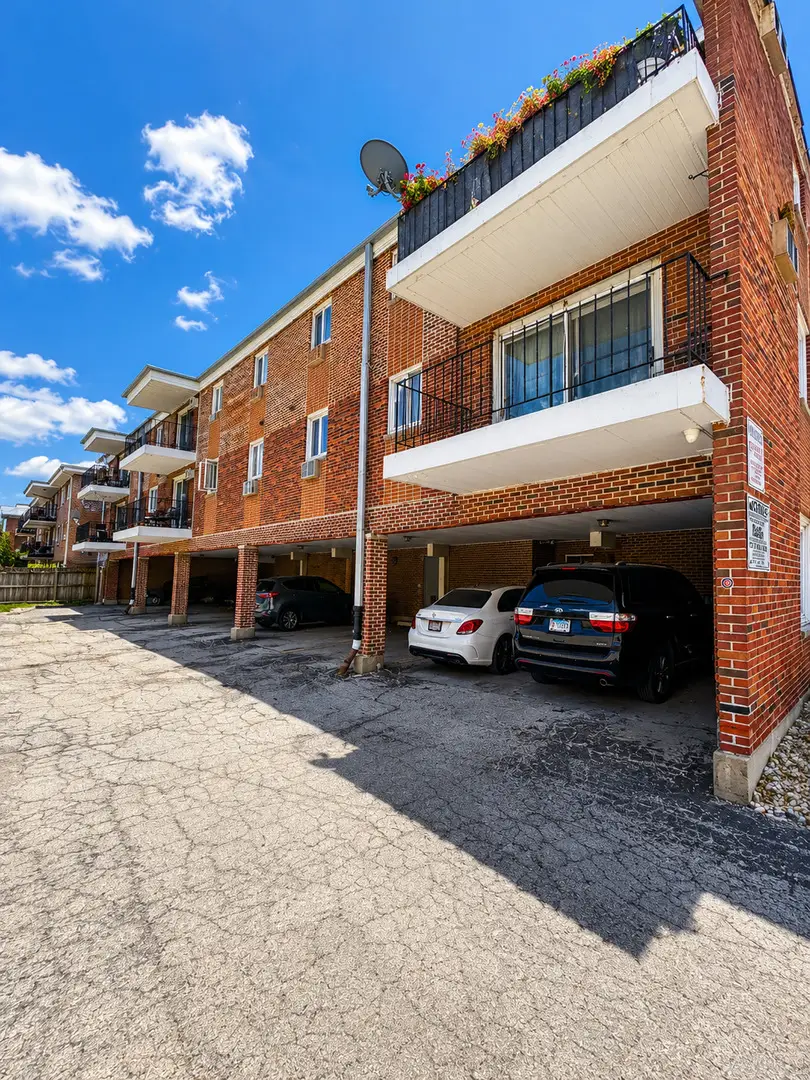 9721 S Cicero Avenue #3E, Oak Lawn, IL 60453 - #3