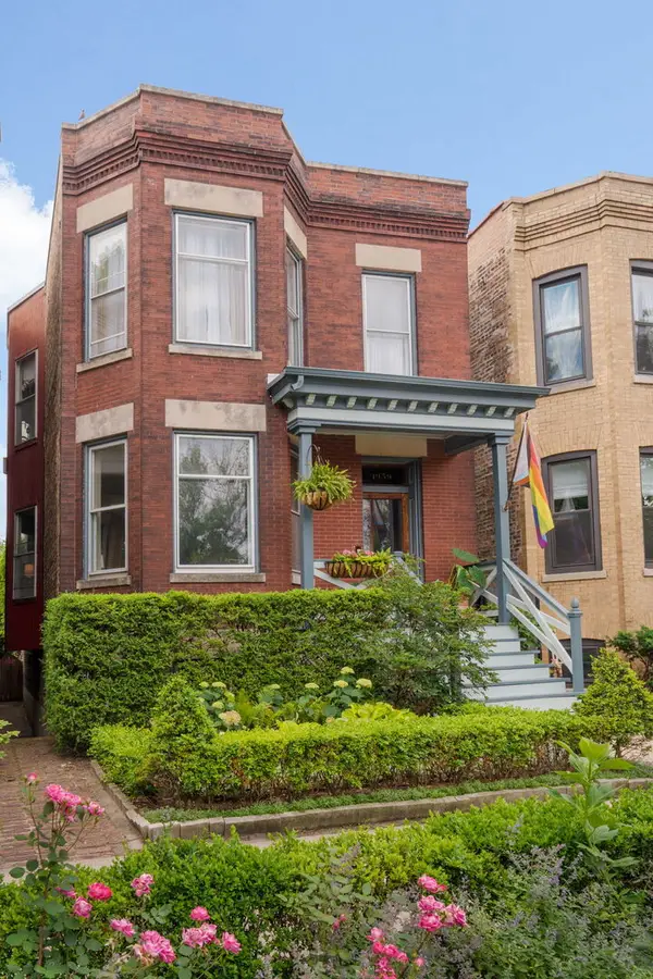 1959 W Balmoral Avenue, Chicago, IL 60640