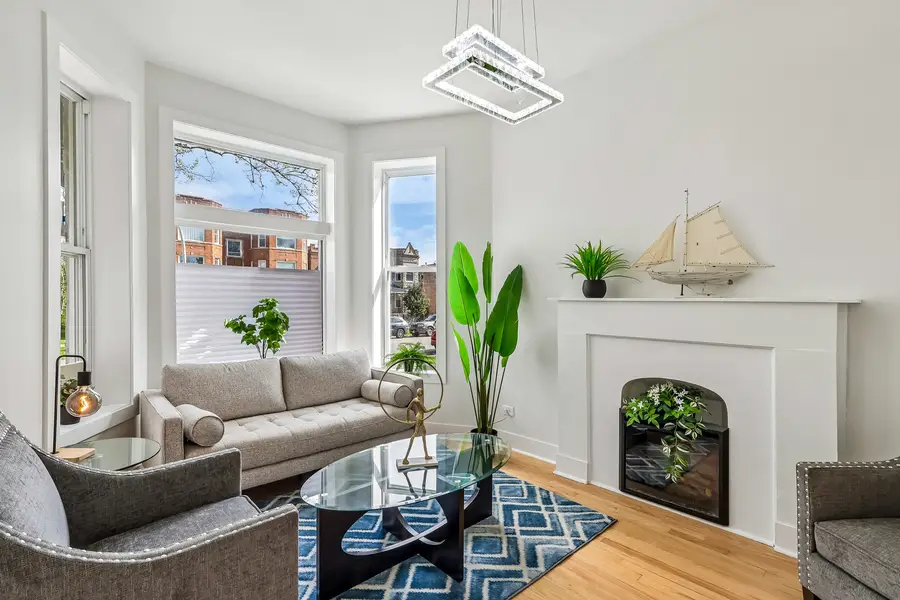 4351 W Maypole Avenue, Chicago, IL 60624 - #2
