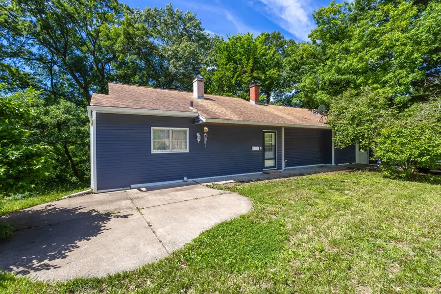 1218 20th Ave Way, East Moline, IL 61244 - #2