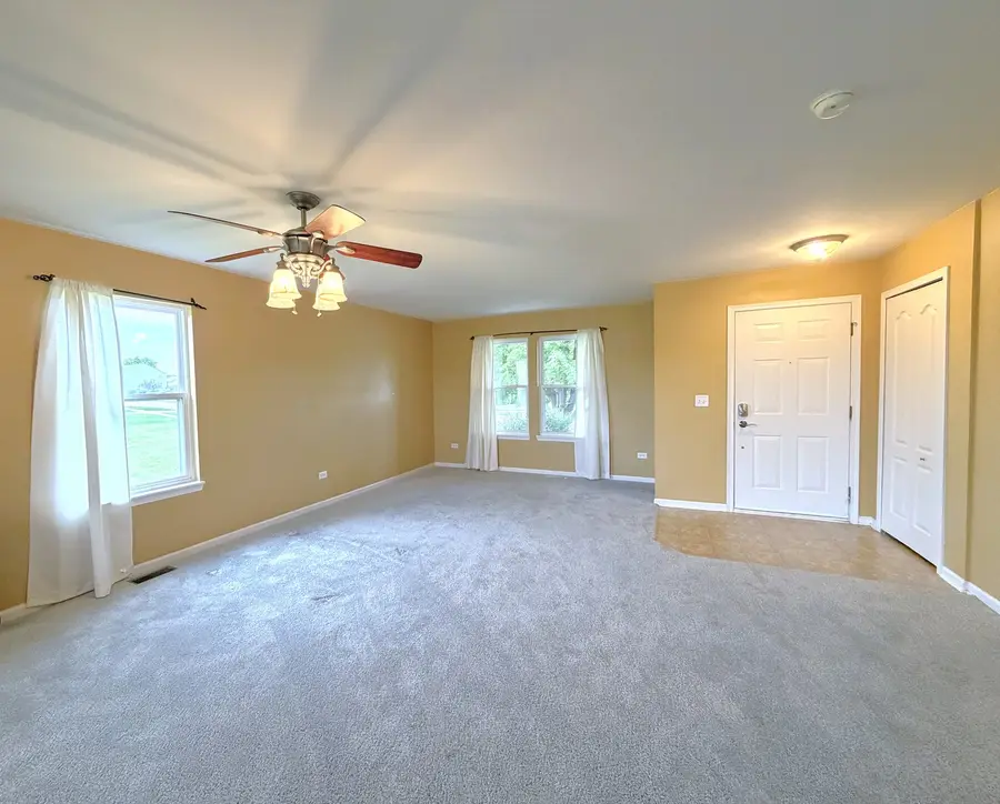 1515 Eagle Bluff Drive, Bourbonnais, IL 60914 - #2