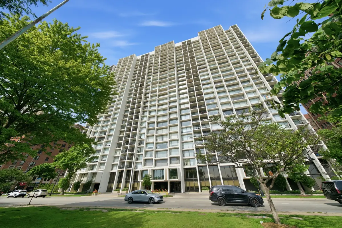 3200 N Lake Shore Drive #2102, Chicago, IL 60657 - #1