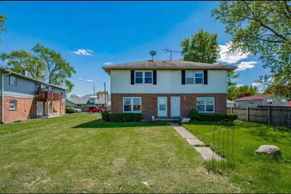390 W Indian Trail, Aurora, IL 60506