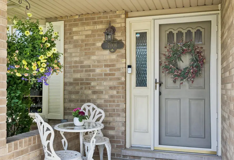 7006 Coachwood Trail, Tinley Park, IL 60477 - #2