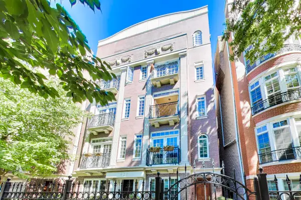 628 W Wrightwood Avenue #3W, Chicago, IL 60614