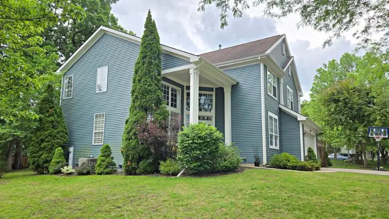 1965 S Finch Court, Libertyville, IL 60048 - #2