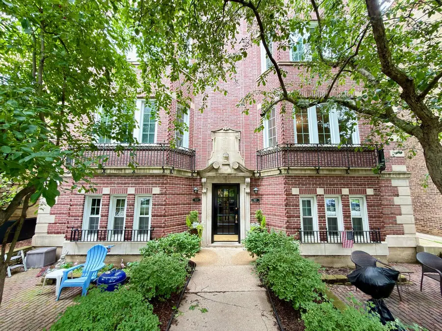927 Hinman Avenue #1S, Evanston, IL 60202 - #2