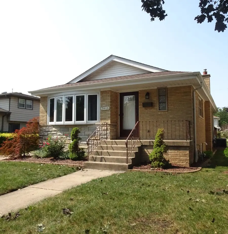 5616 W 100th Street, Oak Lawn, IL 60453 - #2