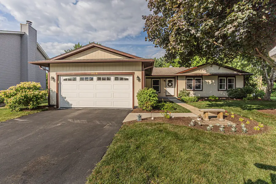 1526 Sycamore Lane, Aurora, IL 60504 - #2