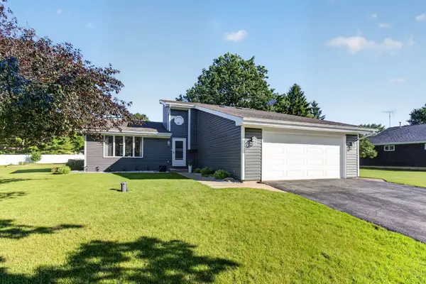 23020 S Michael Drive, Channahon, IL 60410