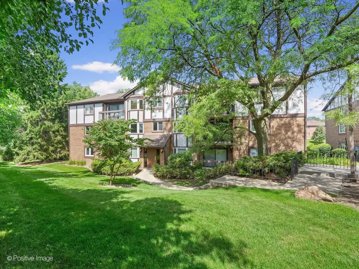6820 Joliet Road #5, Indian Head Park, IL 60525 - #1