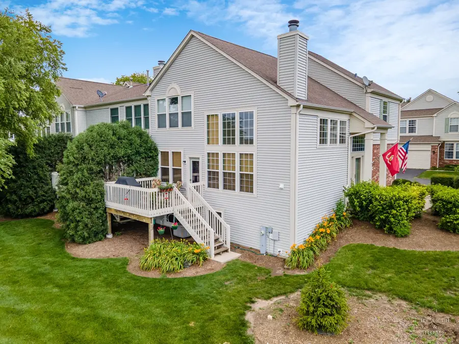 1 Parkside Court, Algonquin, IL 60102 - #3
