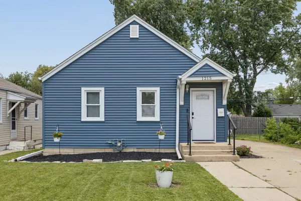 1215 W Jefferson Street, Joliet, IL 60435