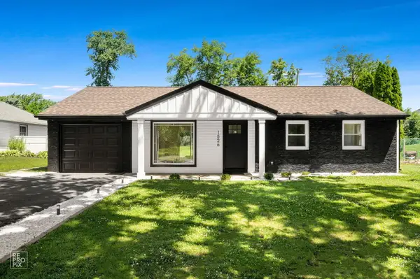 1526 Sequoia Lane, Darien, IL 60561