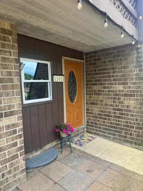 1103 Kenneth Circle, Elgin, IL 60120 - #2