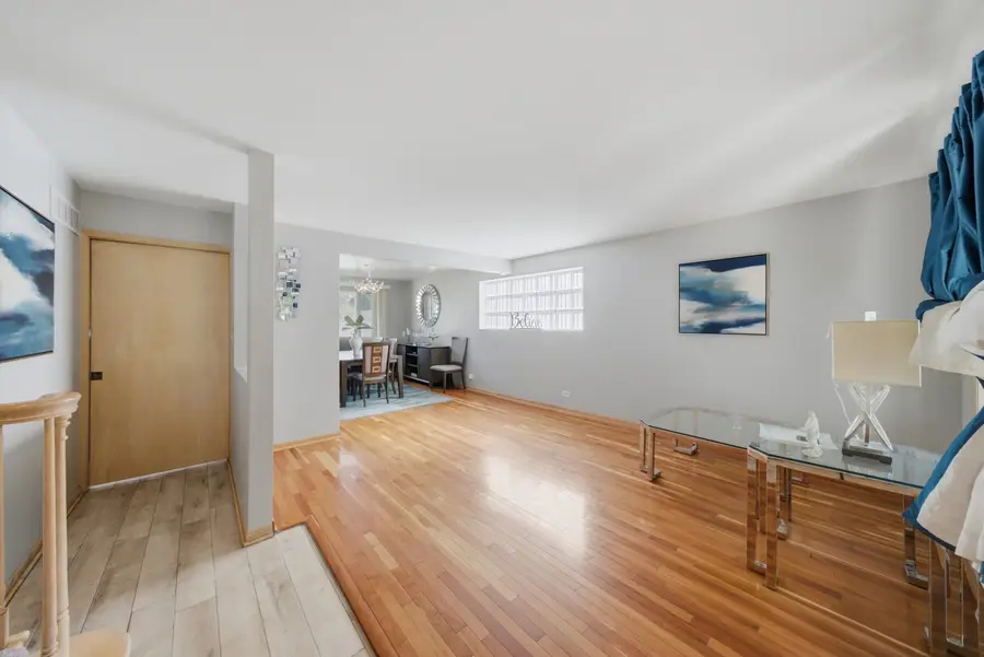10623 Windsor Drive, Westchester, IL 60154 - #3