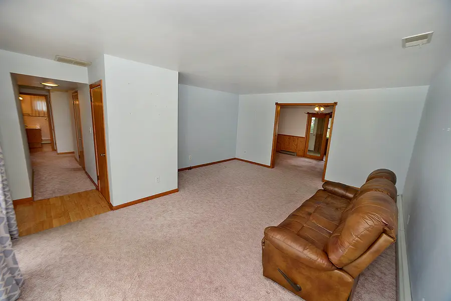 915 Adams Street, Ottawa, IL 61350 - #2